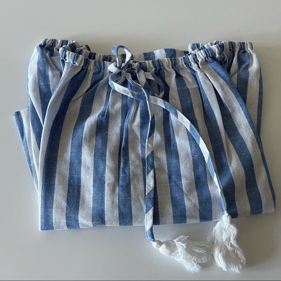 New Blue striped off the shoulder Top bell sleeve - Picture 2 of 2